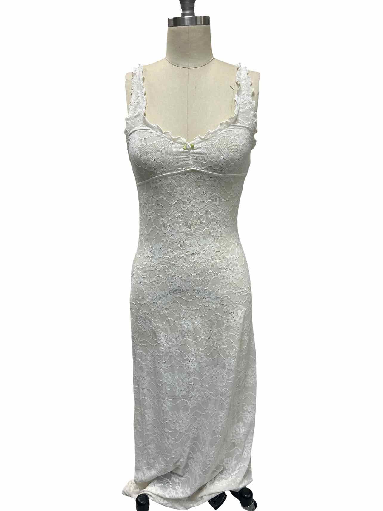 WE WORE WHAT SHEER LACE SLVLS MAXI DRESS SIZE: S