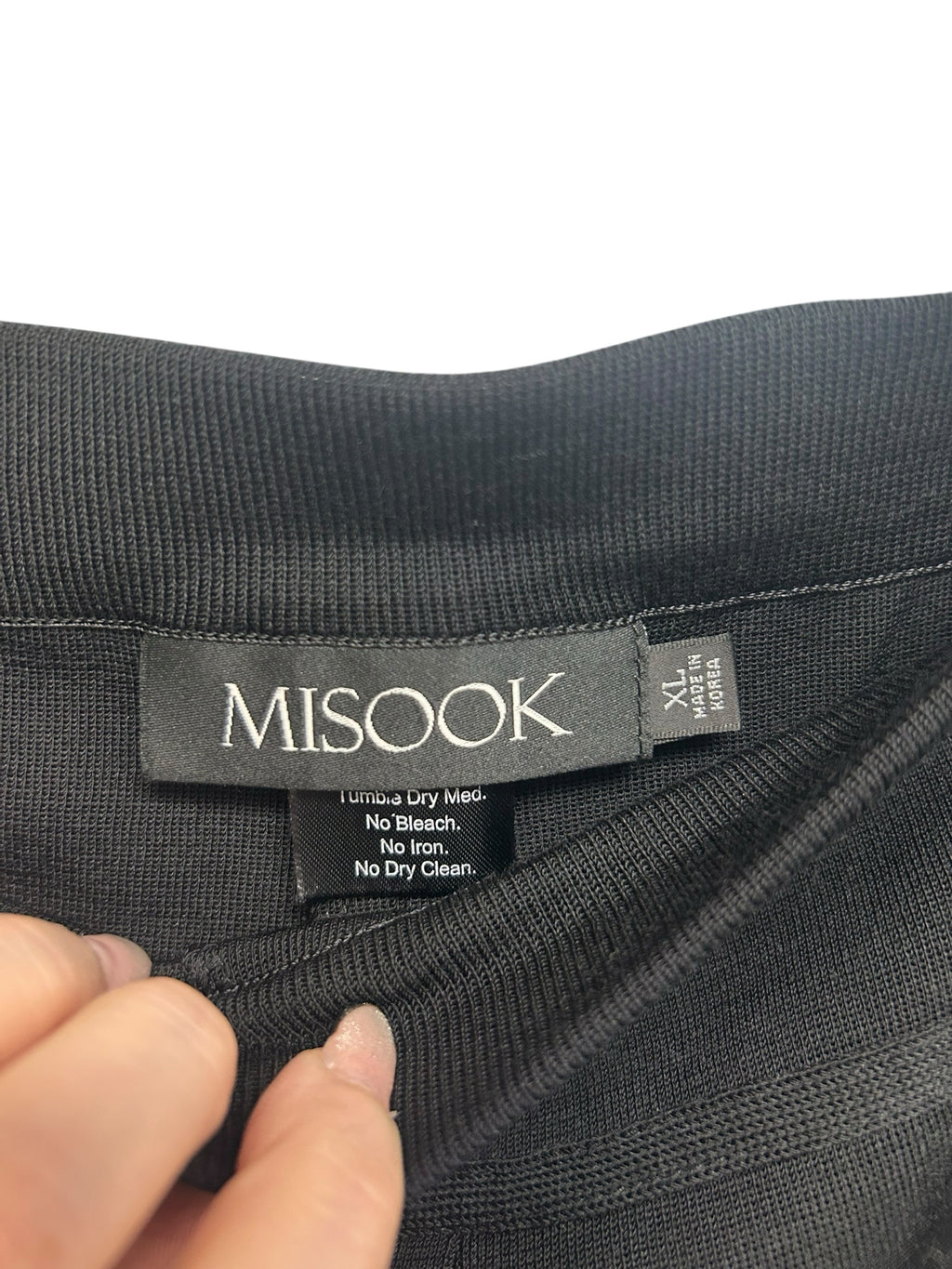 MISOOK PULL ON SEAM DETAIL BLACK STRAIGHT LEG PANTS SIZE XL - WEARHOUSE  CONSIGNMENT