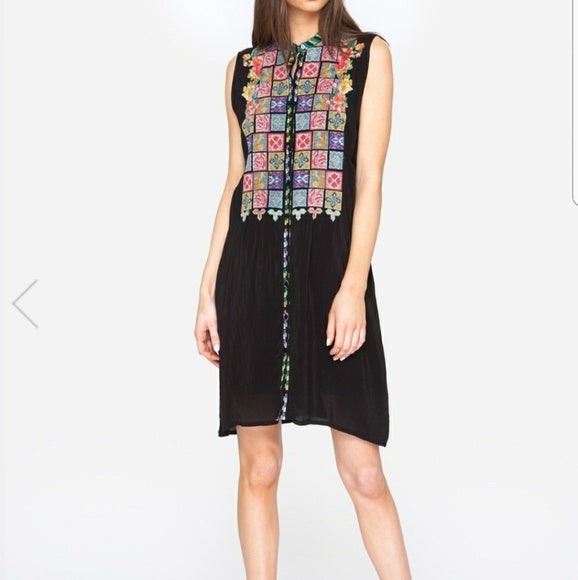 JOHNNY WAS BLACK TORREYA MULTI EMBROIDERED BUTTON TUNIC SIZE SMALL
