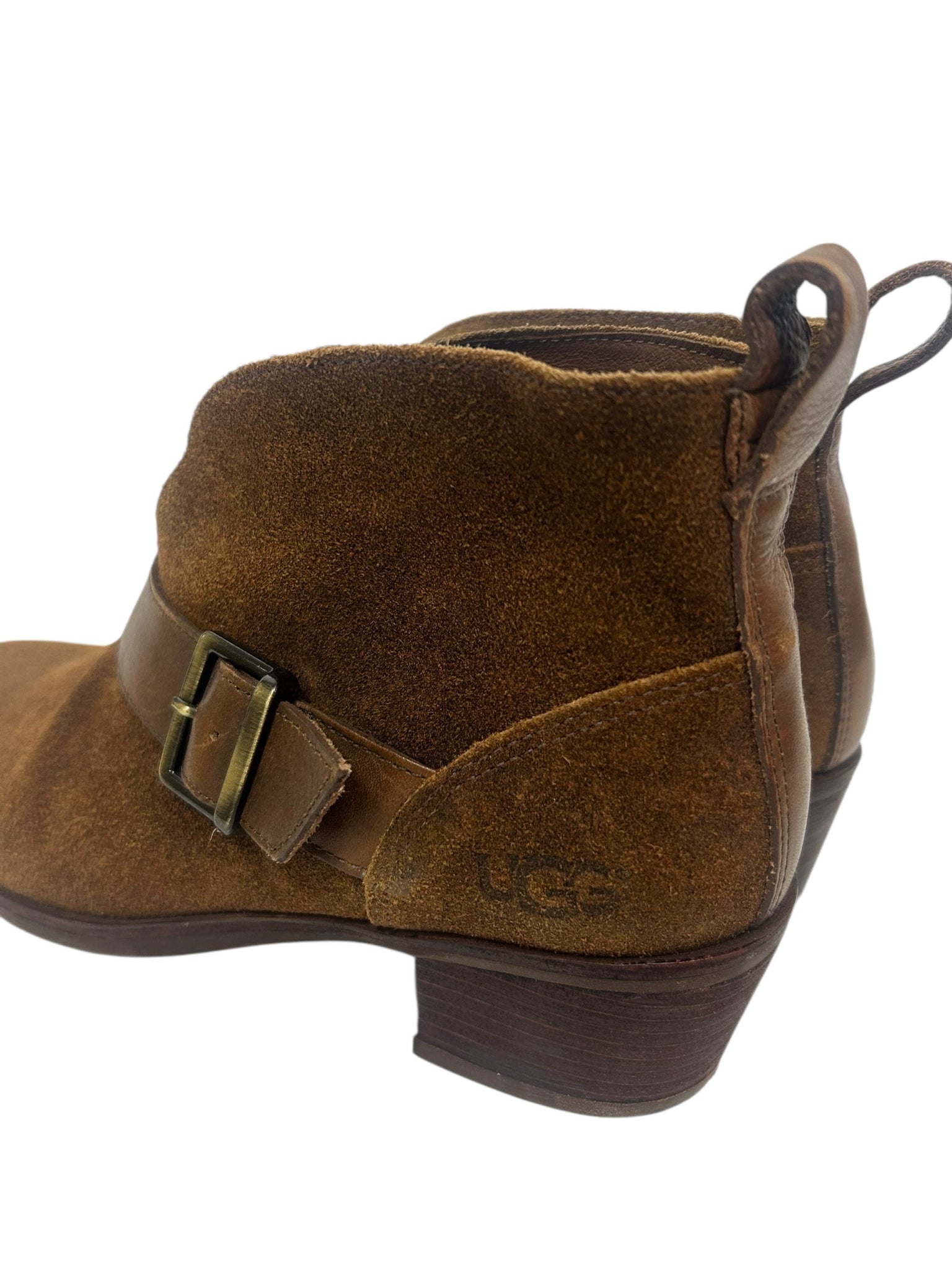 UGG WRIGHT BELTED SUEDE BOOTIE TAN STACKED SIZE 6.5