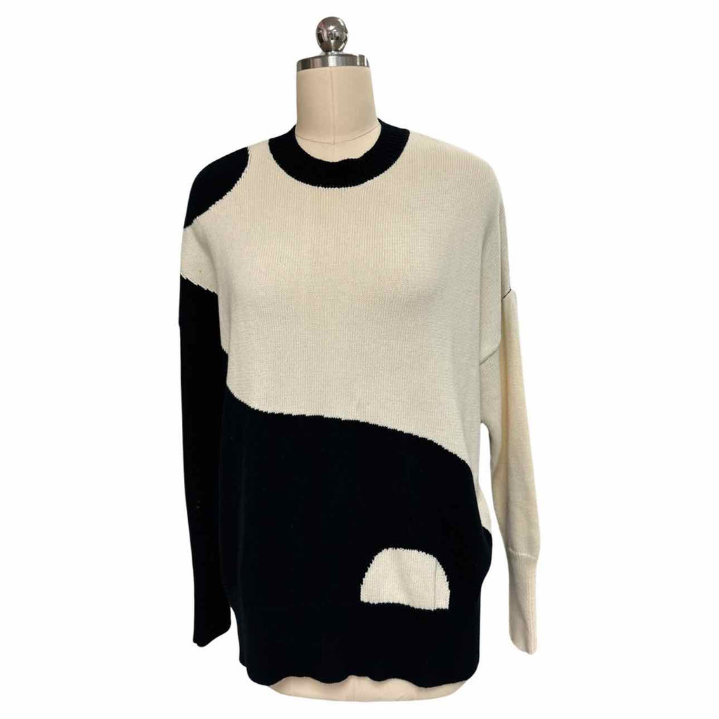 PISTOLA YING AND YANG BLACK/WHITE SWEATER SIZE S