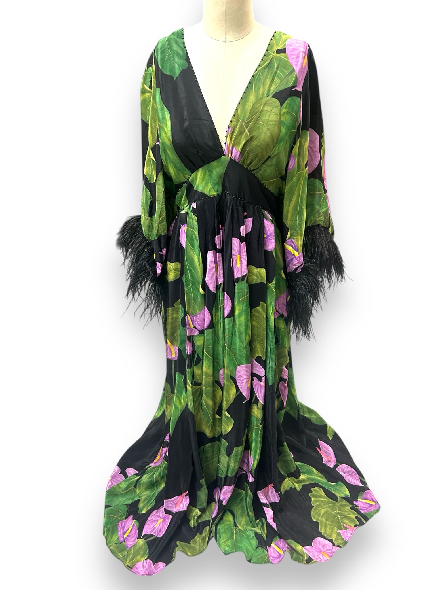 ANTHROPOLOGIE FARM RIO  BLACK ANTHURIUM KAFTAN NWT SIZE LARGE