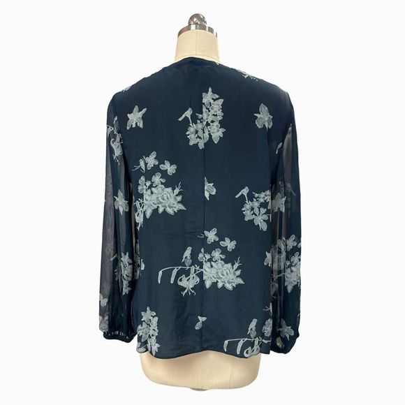 CLUB MONACO SILK BUTTON DETAIL NAVY FLORAL BLOUSE SIZE M