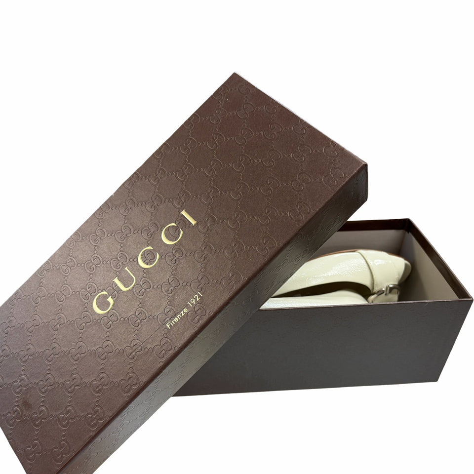 GUCCI PATENT SALANDIA PEEP TOE FLAT IN MYSTIC WHITE SIZE 38.5