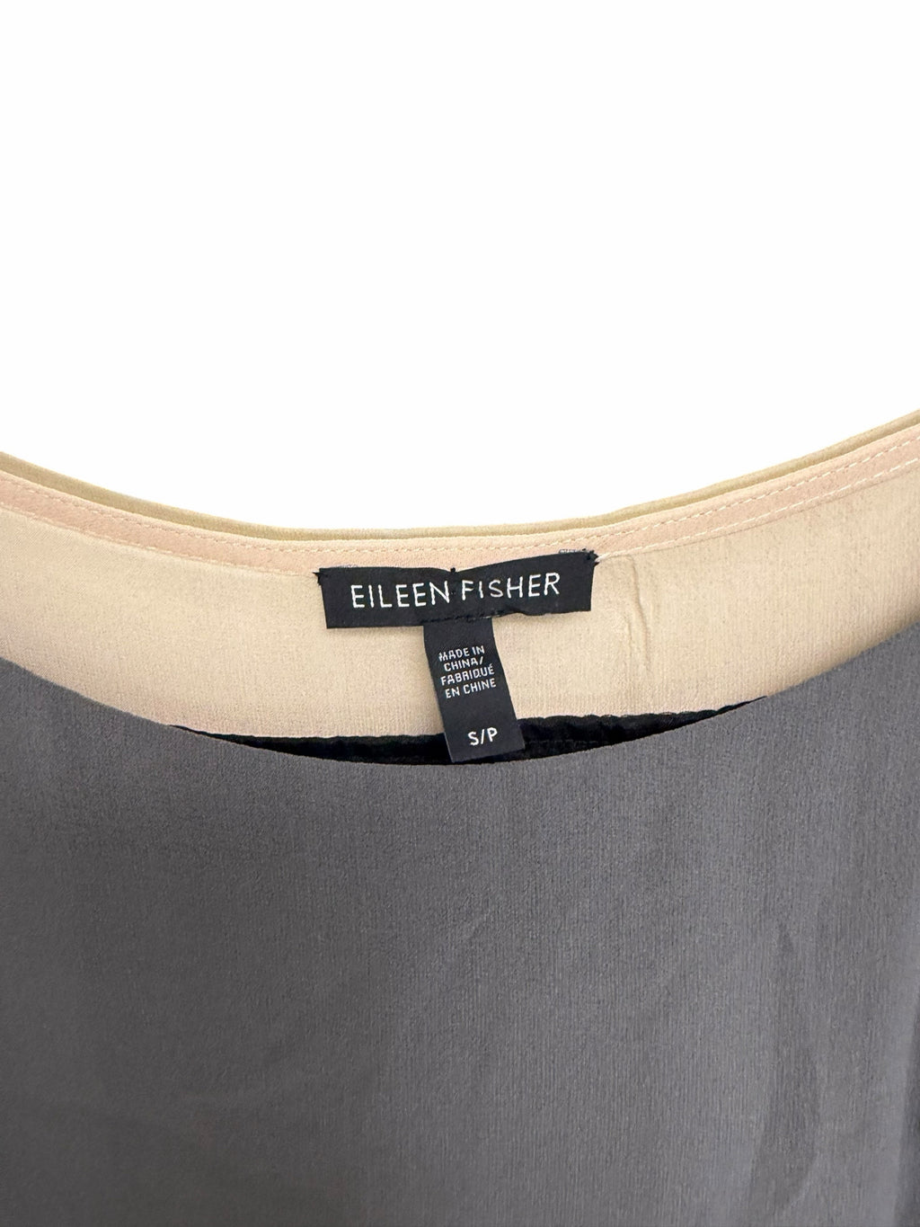 EILEEN FISHER CINDER SILKE DRAPE CAPED SHIFT DRESS SIZE SMALL