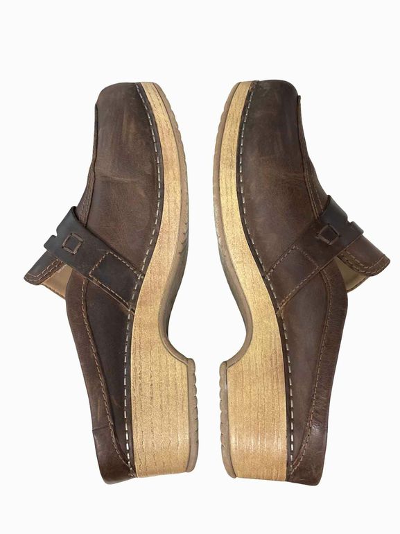 DANSKO BEL OILED LOAFER CLOG SIZE: 8