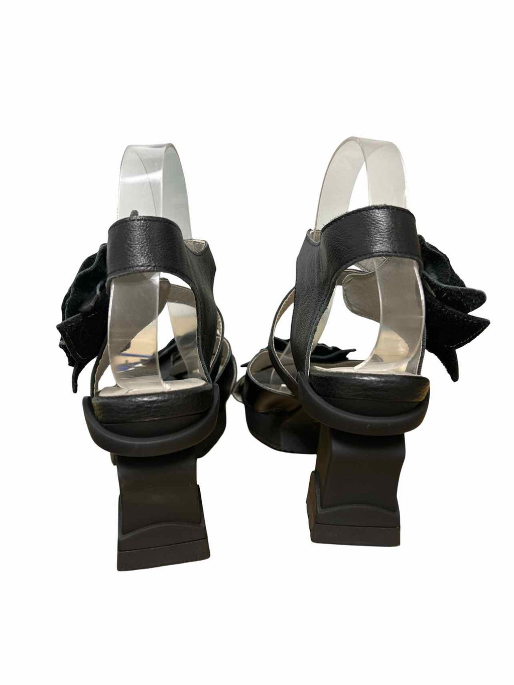 L'ARTISTE SPRING STEP L'ARTISTE SHELLY FLORAL LEATHER PLATFORM HEEL SIZE: 39