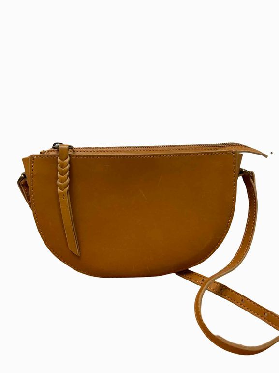 MADEWELLJUNIPER VACHETTA LEATHER HALF MOON CROSSBODY CIDER