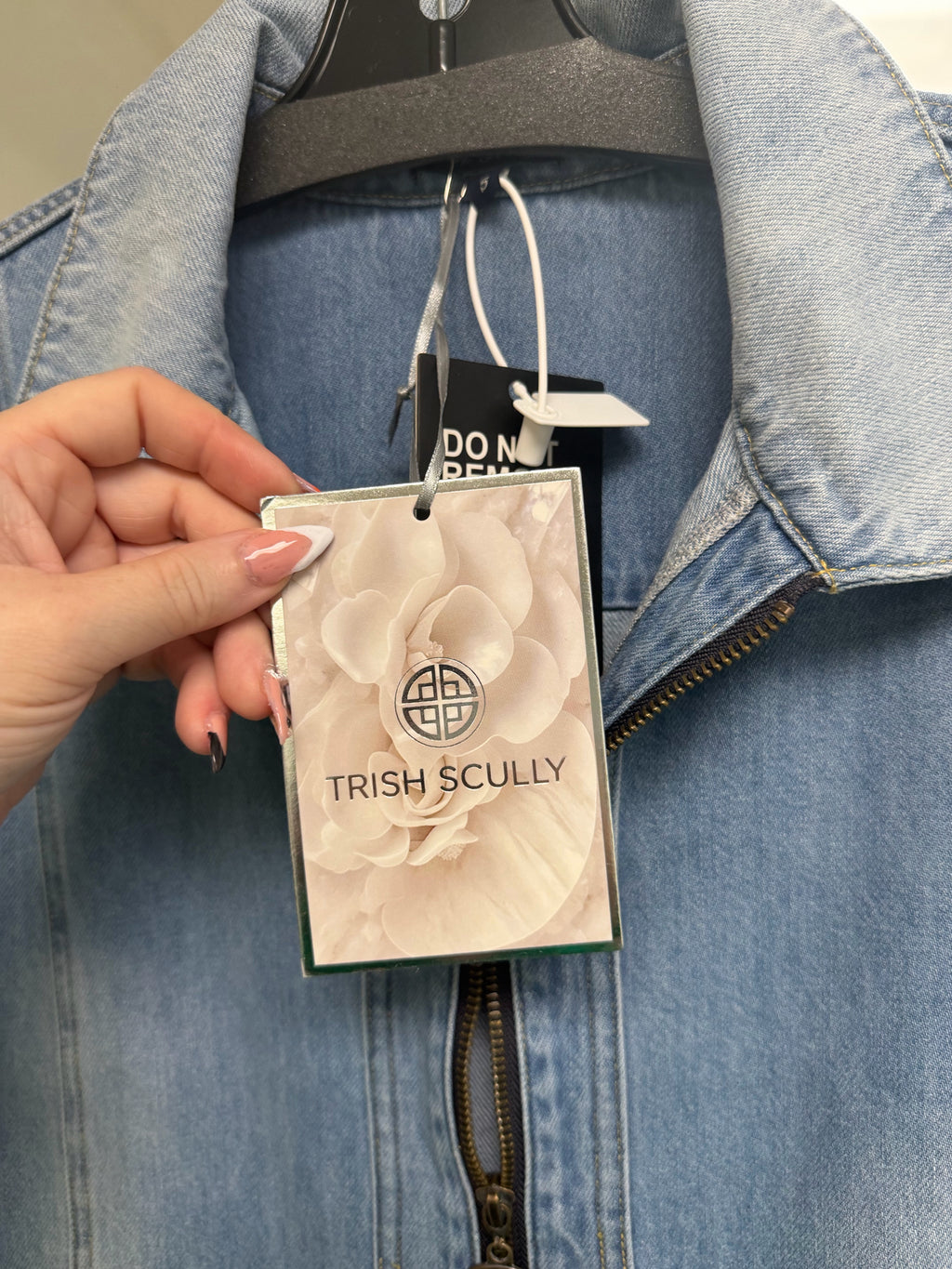 NWT TRISH SCULLY MONROE LIGHT WASH DENIM ZIP MINI DRESS SIZE SMALL