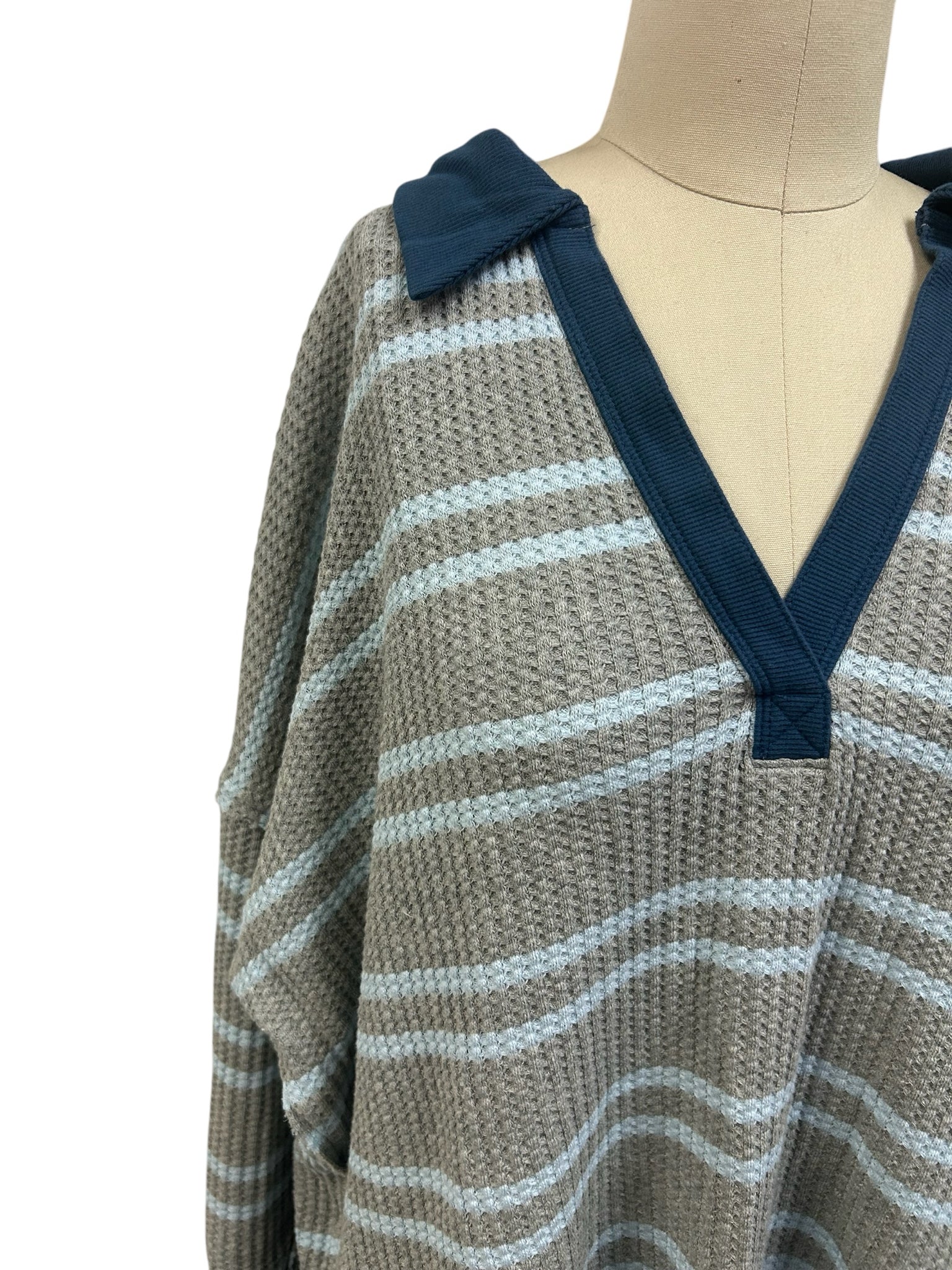 WE THE FREE NWT STRIPED TRAVIS THERMAL POLO GREY BLUE SIZE XS