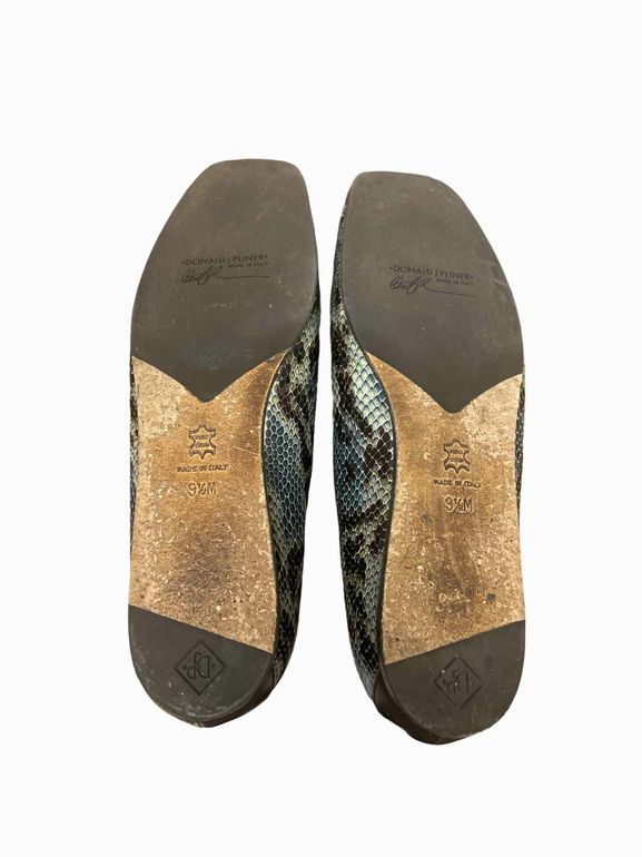 DONALD PLINER ANA PYTHON SLIP ONS SNAKESKIN 9.5