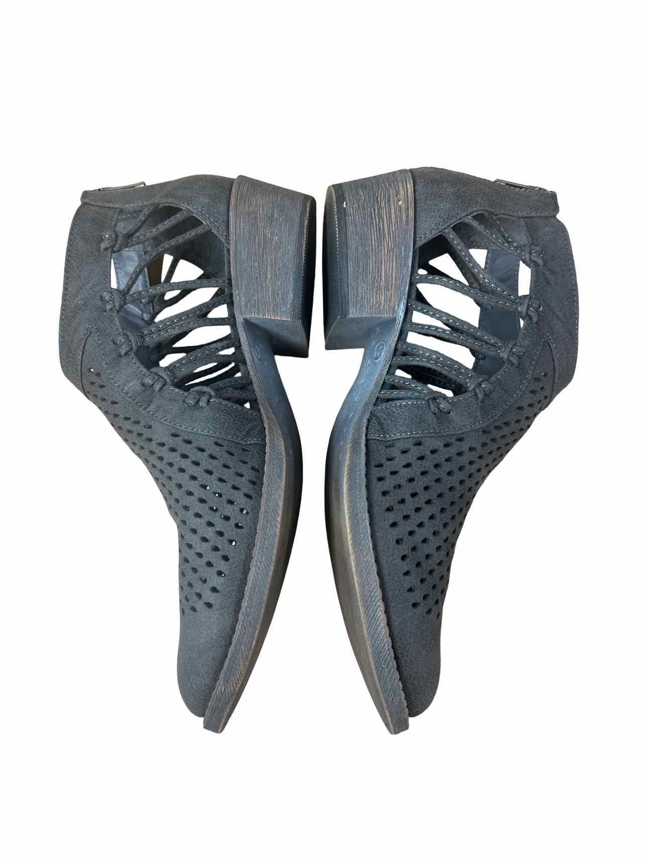 FREE PEOPLE  NEW W/BOX MATISSE COCONUTS LILAH LAZER CUT LOAFERS SIZE: 8.5