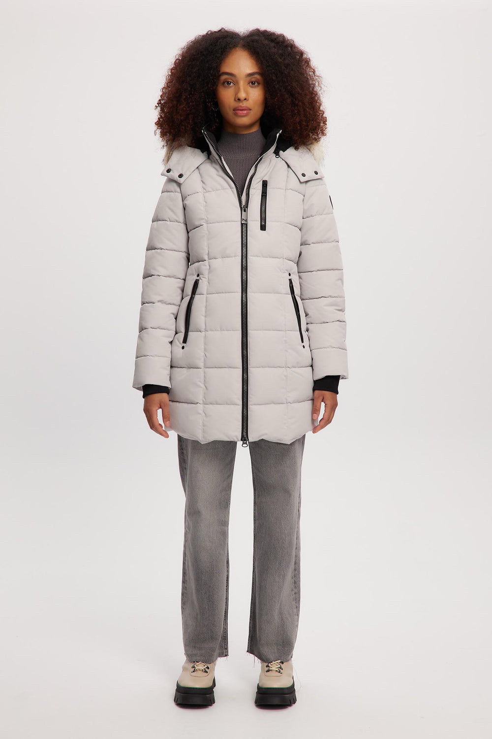 NOIZE HANNAH MID LENGTH CRUELTY FREE SNOW PALE WHITE PARKA SIZE MEDIUM
