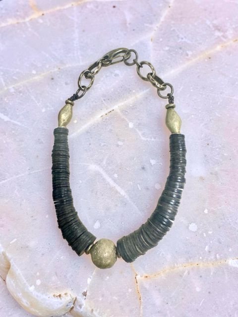DEBE DOHRER JEWELRY ANTIQUE MEDICINAL BOTTLE NECKLACE