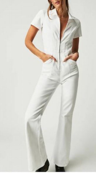NWT WE THE FREE JAYDE FLAIR LEG ZIP UP DENIM JUMPSUIT WHITE SIZE SMALL