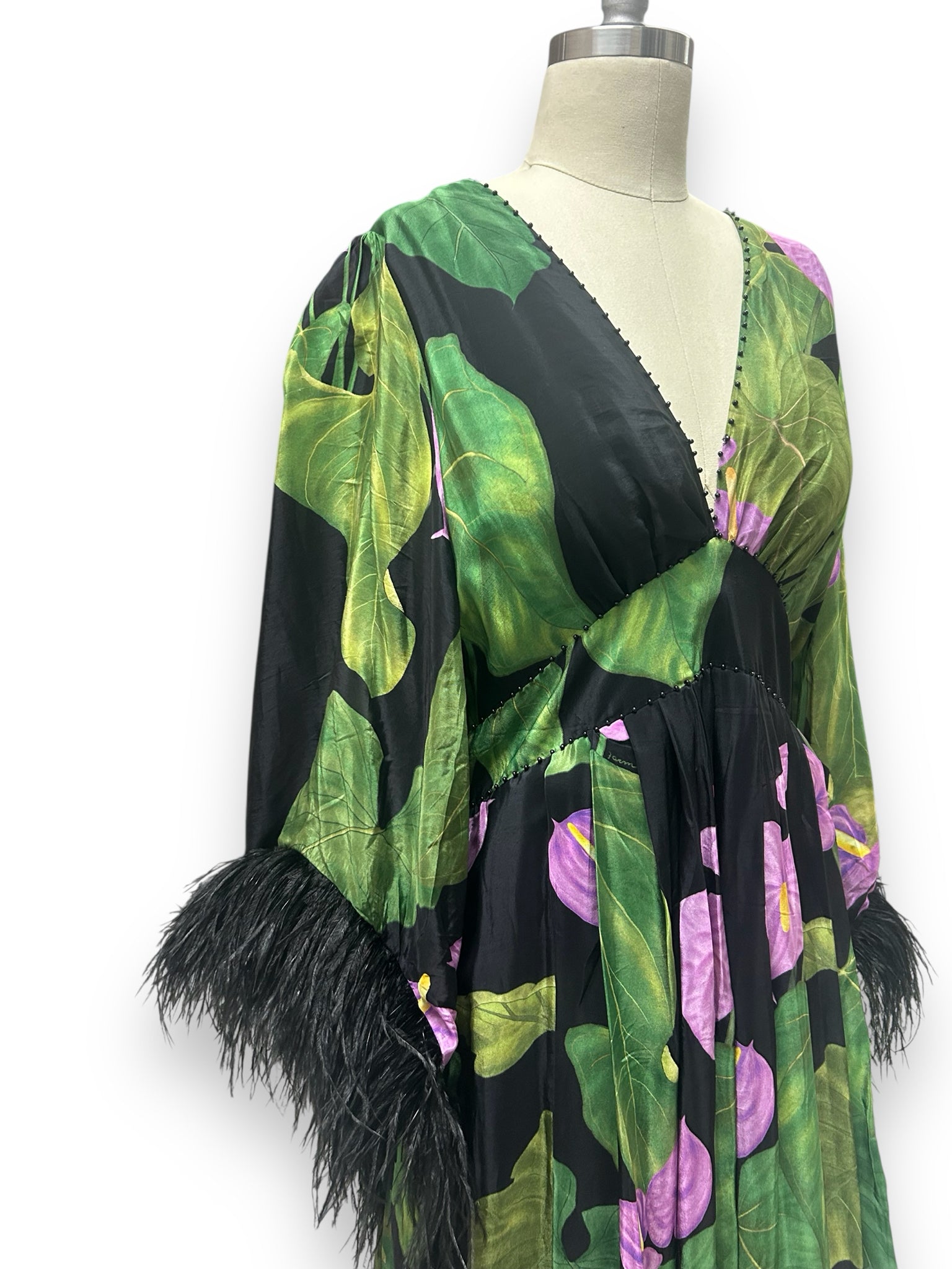 ANTHROPOLOGIE FARM RIO  BLACK ANTHURIUM KAFTAN NWT SIZE LARGE