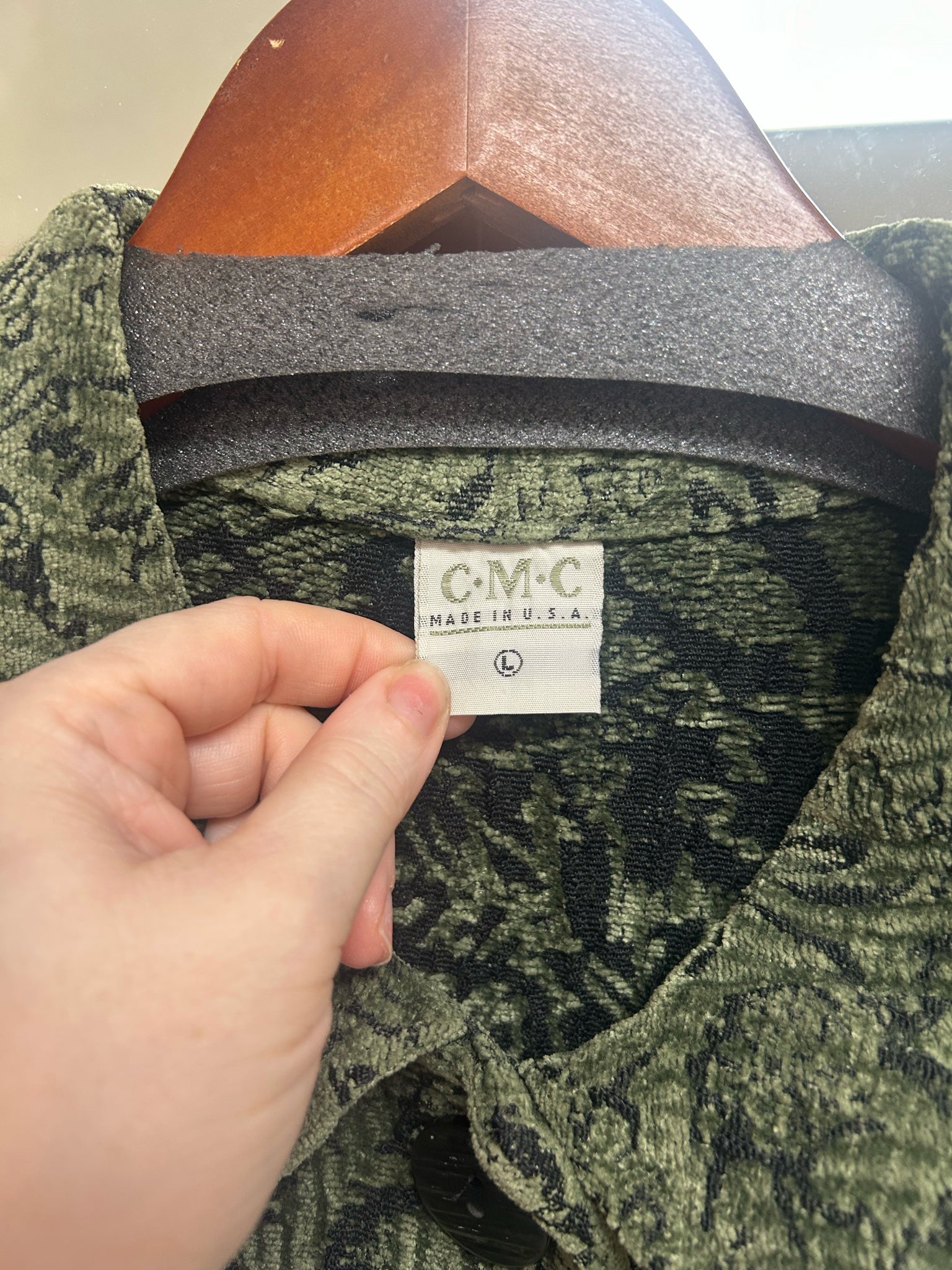 CMC GREEN LONG LENGTH TAPESTRY PRINCESS COAT SIZE LARGE