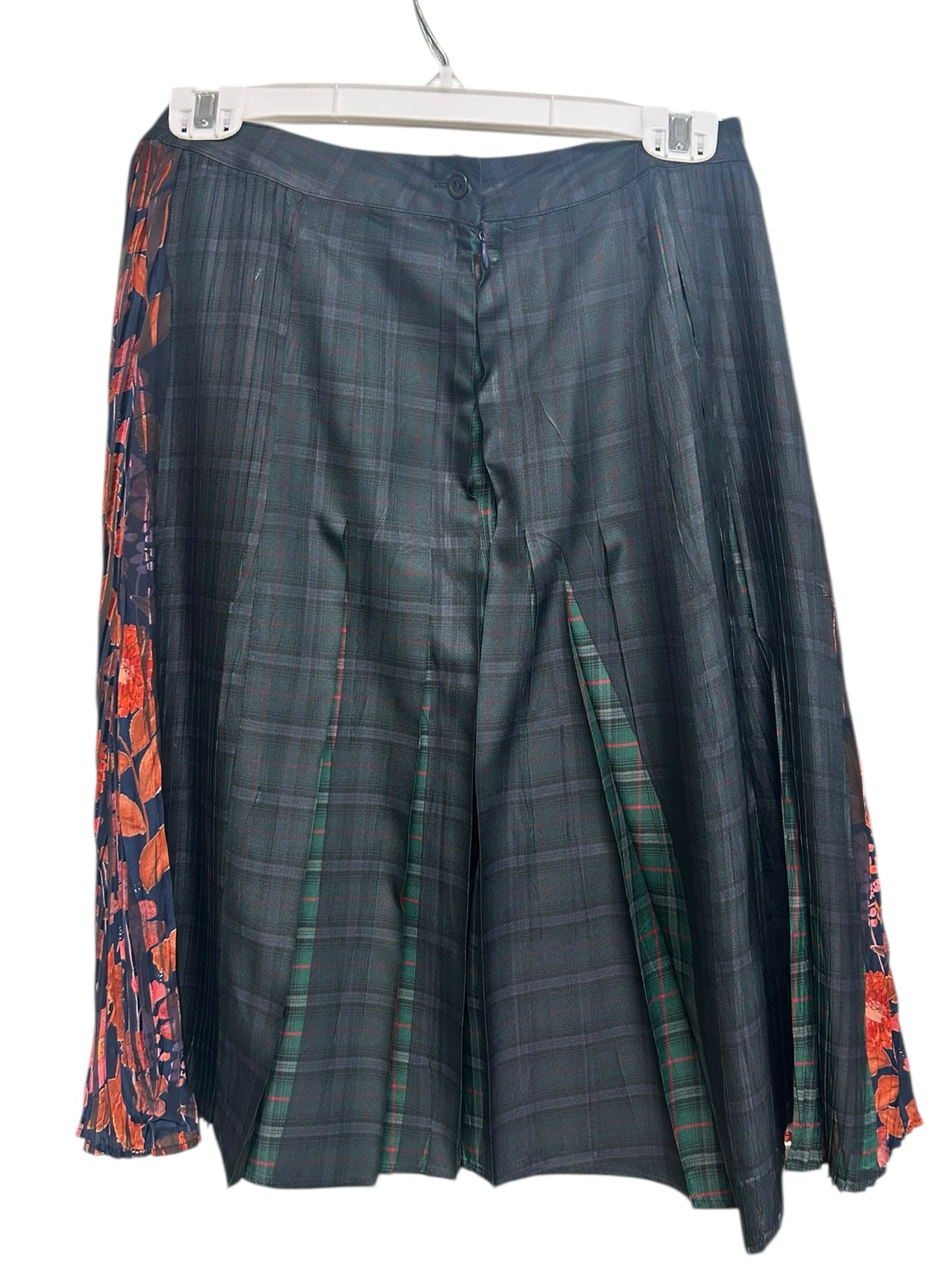 COTELAC MULTI PRINT PLEATED SATIN SKIRT SIZE 0 US X SMALL
