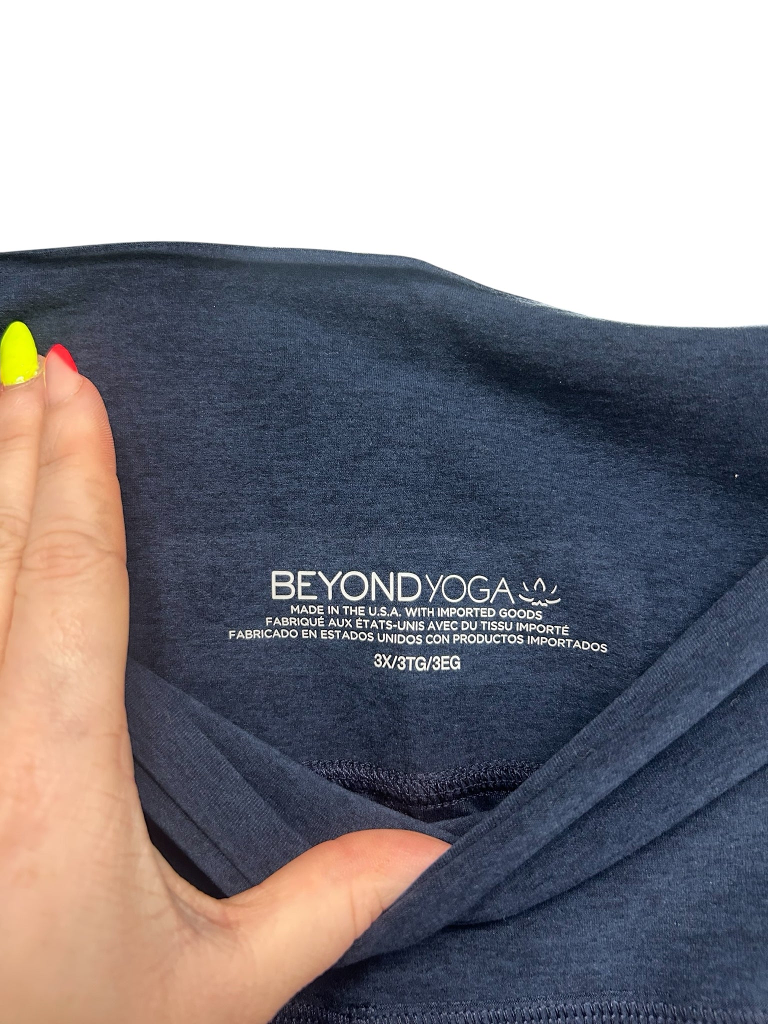 NWT BEYOND YOGA SPACEDYE OUT OF POCKET HIGH WAISTED LEGGINGS SIZE 3X - WEARHOUSE  CONSIGNMENT