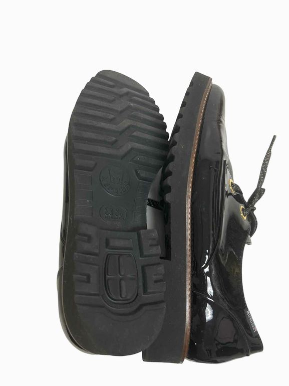 MEPHISTO SANCHA PATENT LEATHER LACE UP SIZE: 10