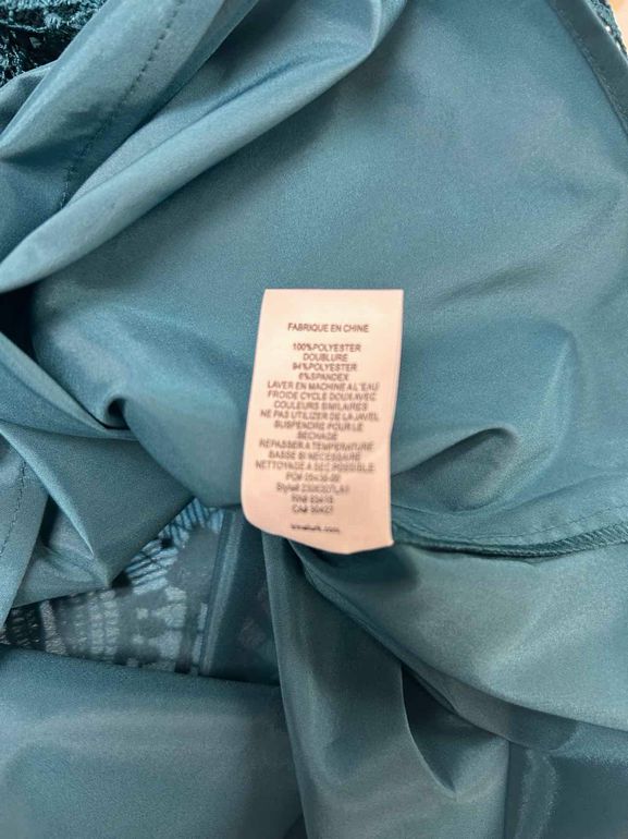 TRINA TURK NWT TRINA TURK LACE ATLANTIC SHIFT DRESS SIZE: 8