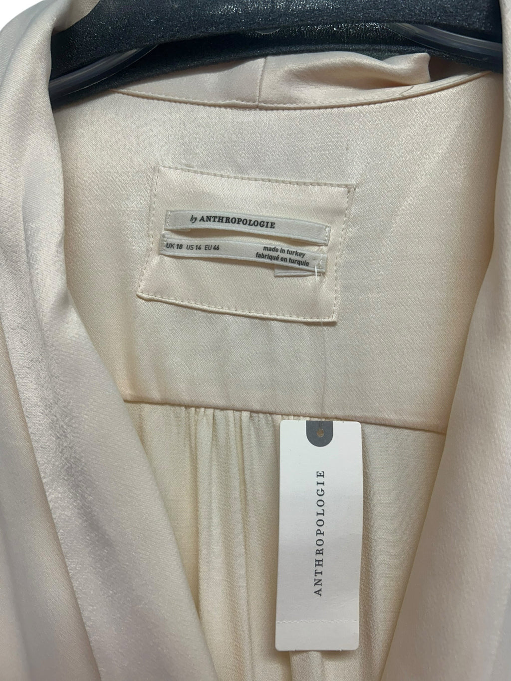 NWT ANTHROPOLOGIE TWIST FRONT SATIN SLEEVELEESS CREAM LONG DRESS SIZE 14