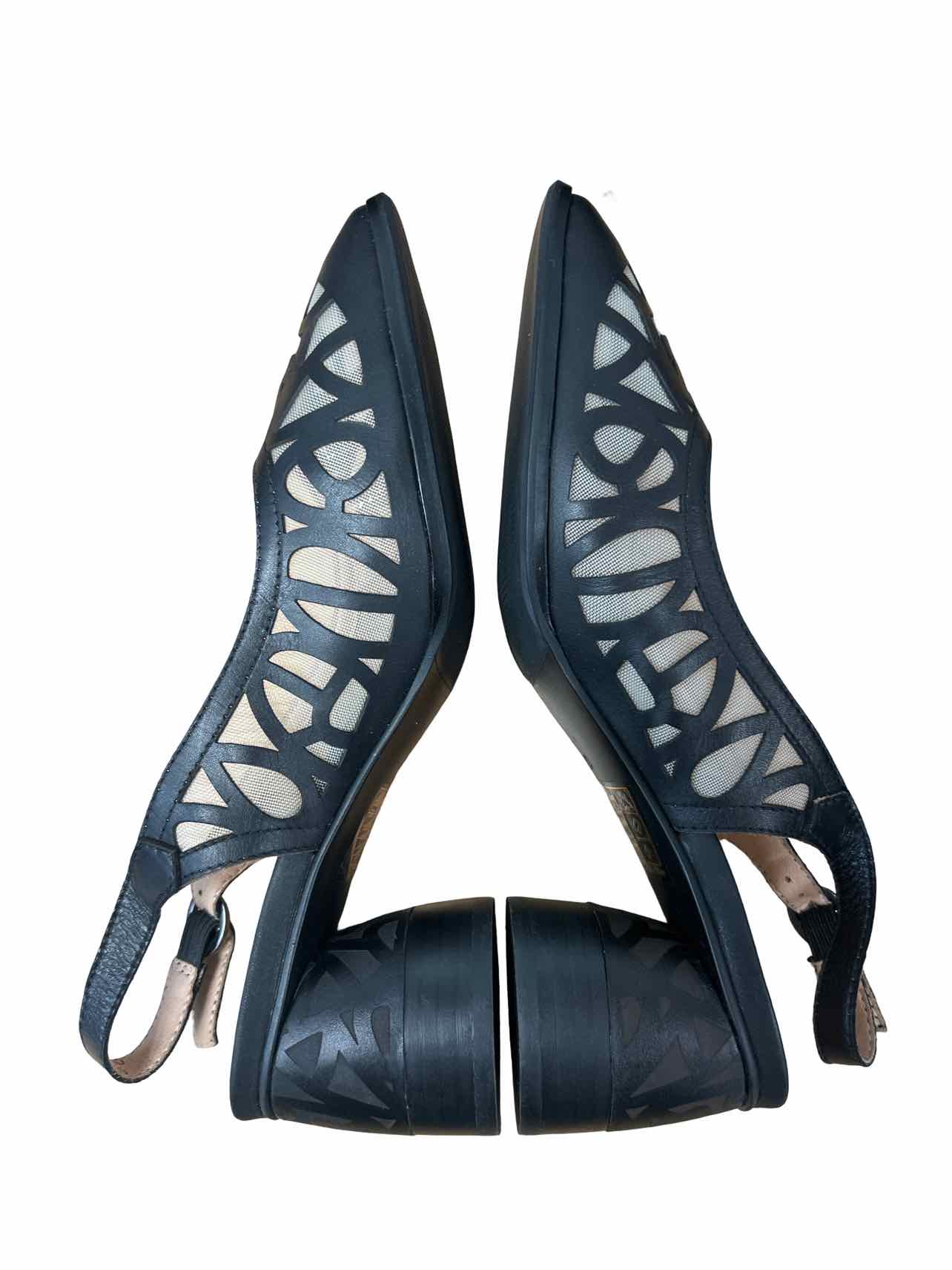L'ARTISTE SPRING STEP LASER CUT BLOCK HEEL SIZE: 40