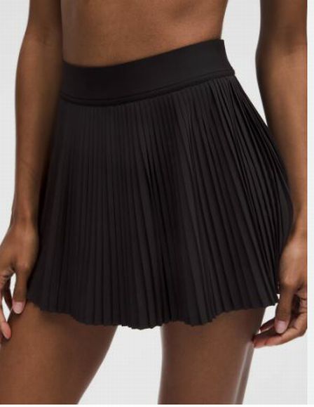 LULULEMON  NWT VARSITY HR PLEATED TENNIS SKIRT SIZE: 4