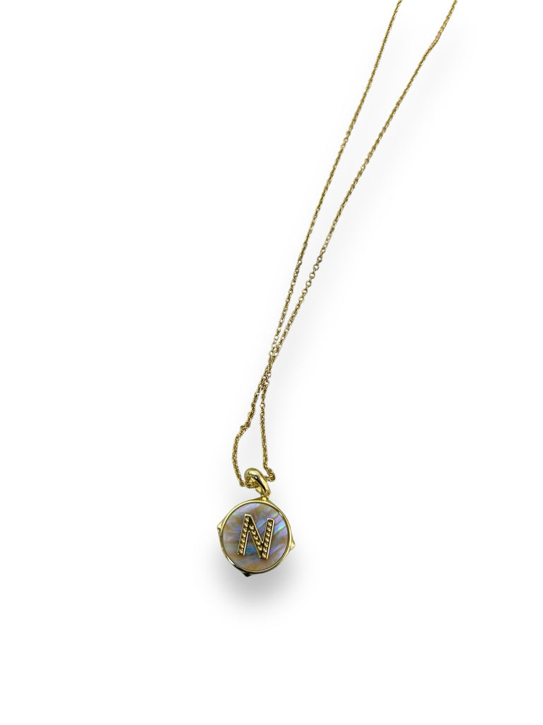 KENDRA SCOTT LETTER N GOLD DISC REVERSIBLE PENDENT NECKLACE IN IRIDESCENT