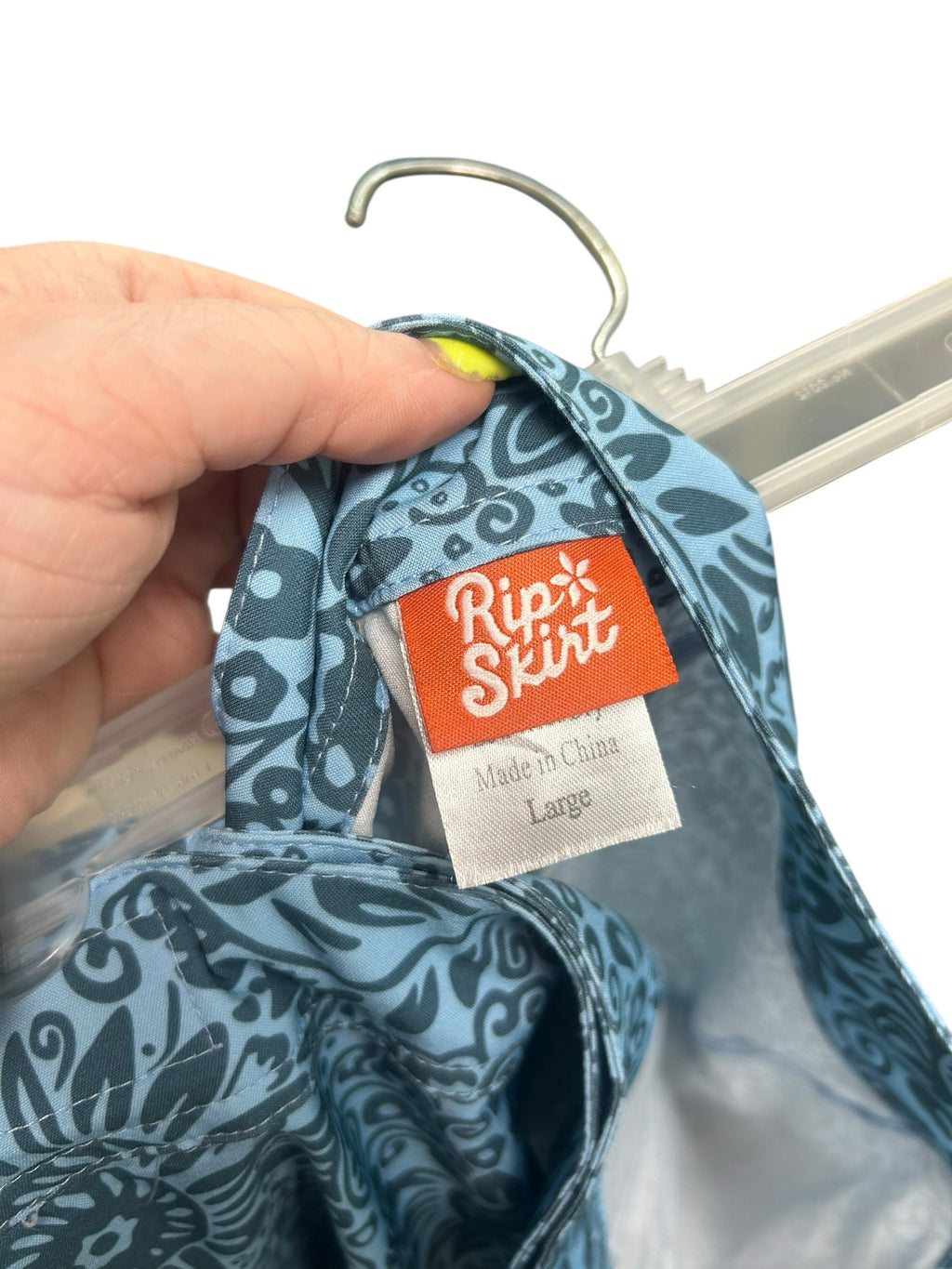 RIPSKIRT HAWAII WRAP SKIRT TUSCON BLUE FLORAL SIZE LARGE