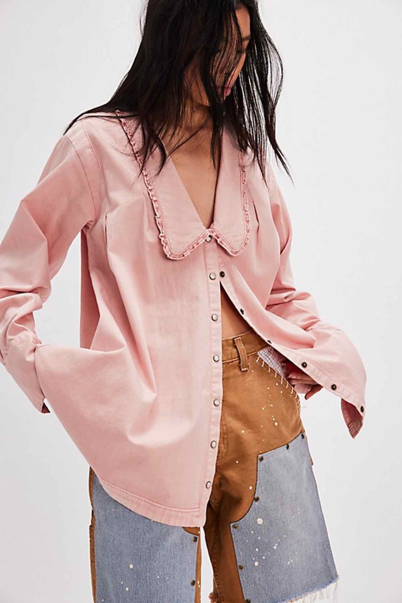 FREE PEOPLE SNAP RUFFLE COLLAR CHARLIE DENIM TOP SIZE: M