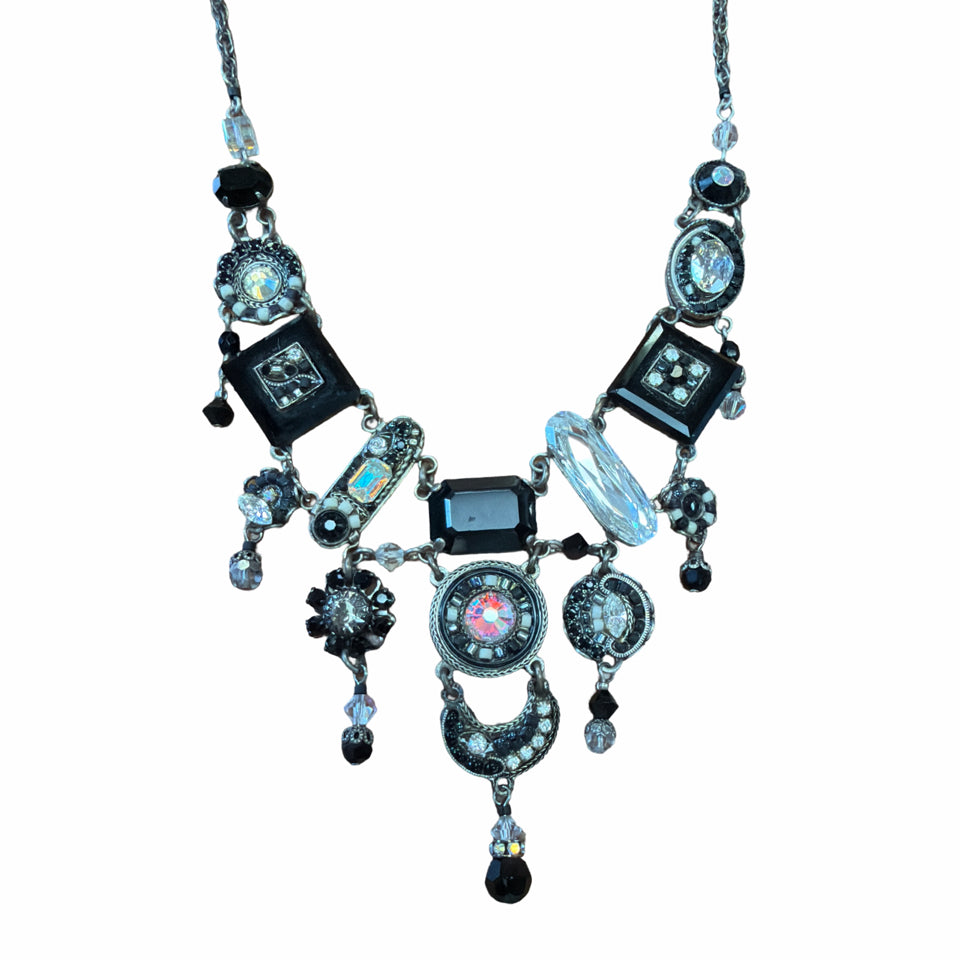 FIREFLY LA DOLCE VITA ANTIQUE SWAROVSKI CRYSTALS & CZECH GLASS BEAD NECKLACE