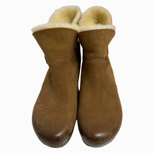 DANSKO NWOB! BESSIE HONEY BURNISHED NUBUCK CAMEL BOOTS SIZE 38