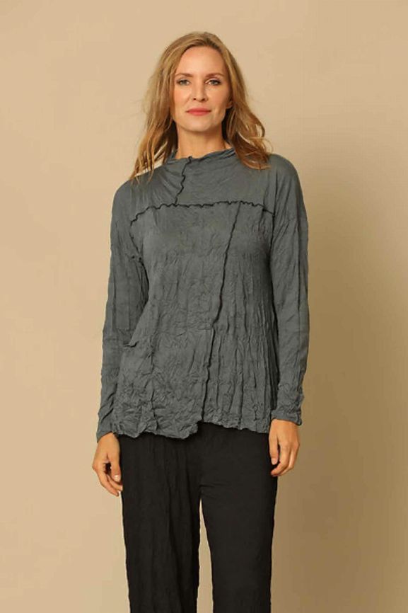 CHALET EMBROIDERED LS TOP SIZE: S