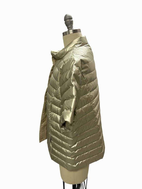 LULU B  PUFFER DUCK DOWN SNAP FRONT SIZE: L
