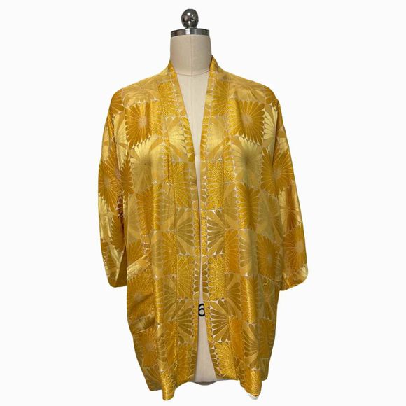 JOLIE MADE IN JAPAN SHIMMER YELLOW KIMONO SIZE M