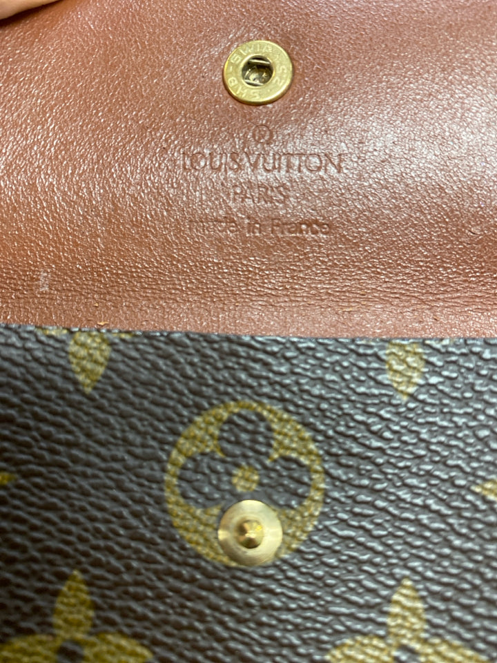 LOUIS VUITTON VINTAGE MONOGRAM CANVAS POCHE ESCAPADE TRAVEL ORGANIZER WALLET MI0961