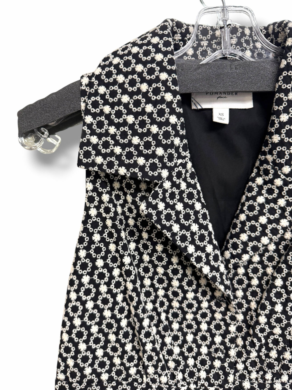 TUCKERNUCK POMANDER PLACE NOELLE EMBROIDERED BLACK WHITE TANK SHIRT DRESS  XS