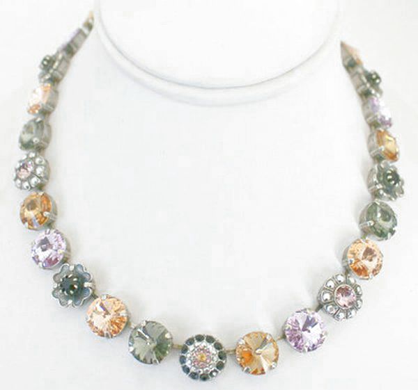 MARIANA DISCOVER SWAROVSKI CRYSTAL NECKLACE