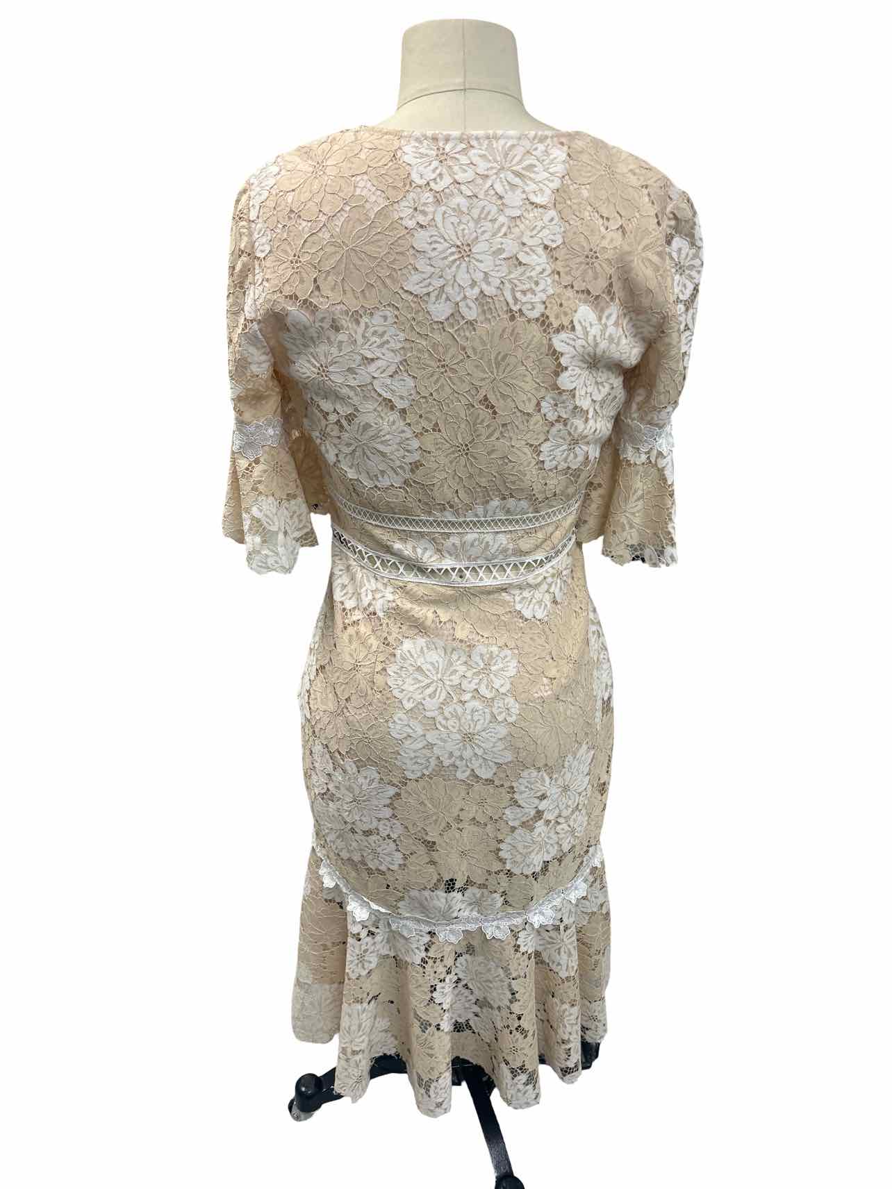 SAYLOR MAGGY FLORAL LACE MIDI SIZE: S