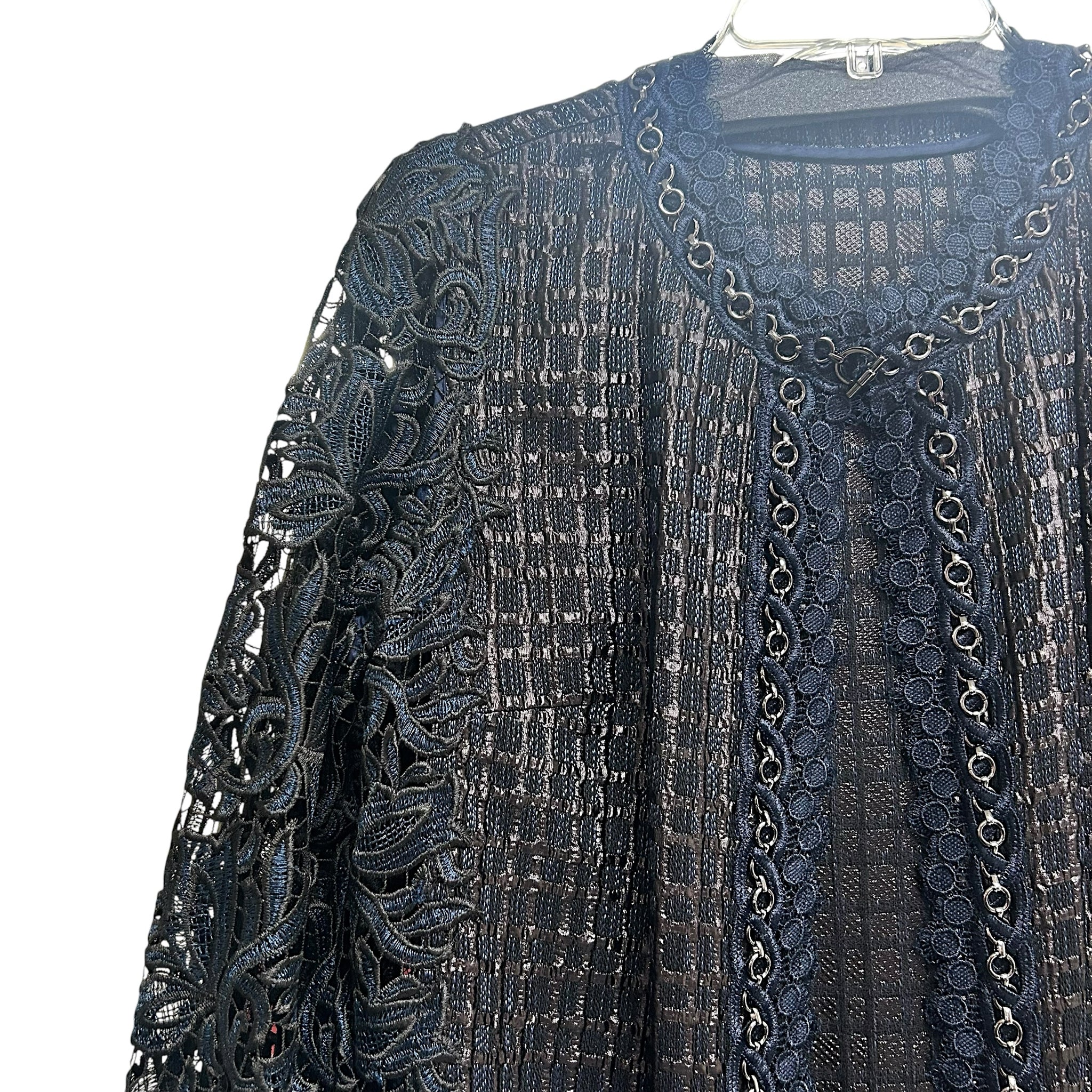 NWT ELLIE TAHARI JAYA CHAIN DETAIL METALLIC LACE TOPPER JACKET SIZE MEDIUM