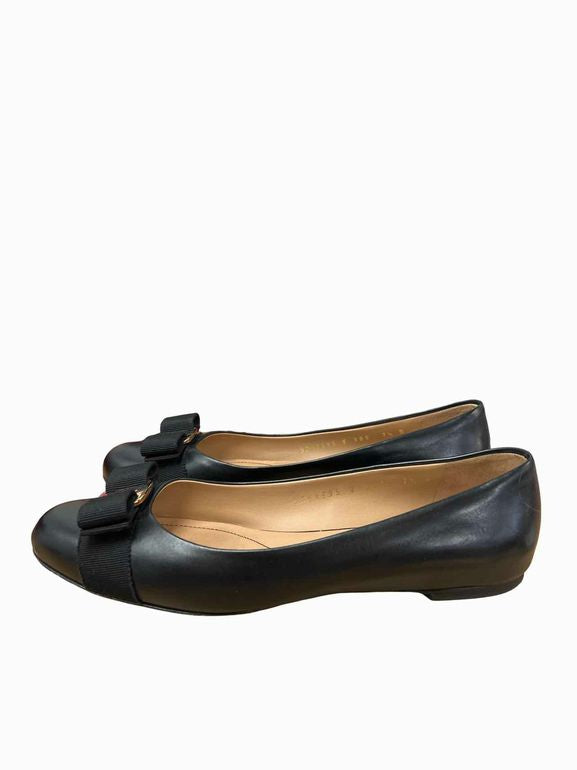 FERRAGAMO VARINA BLACK LEATHER BALLET FLAT 7.5