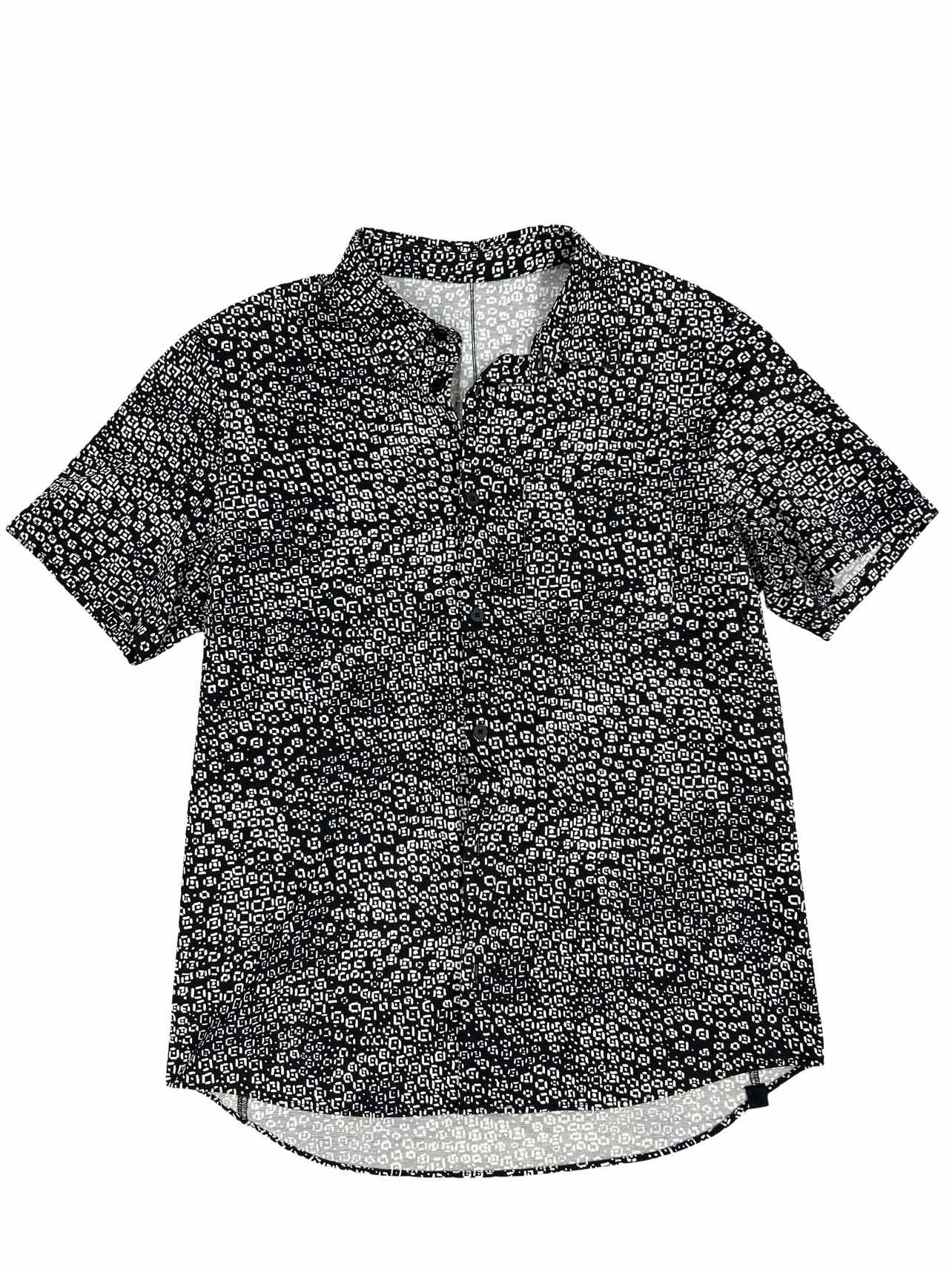 LULULEMONCommission Short Sleeve Shirt Size: M