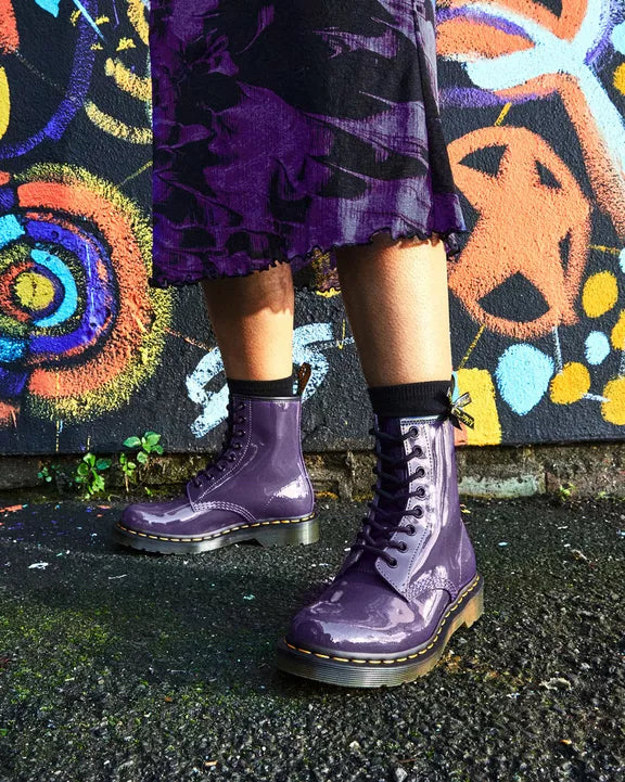 NEW DR MARTENS 1460 PATENT LAMPER LACE UP BOOT BLACKCURRANT SIZE 6 / 37