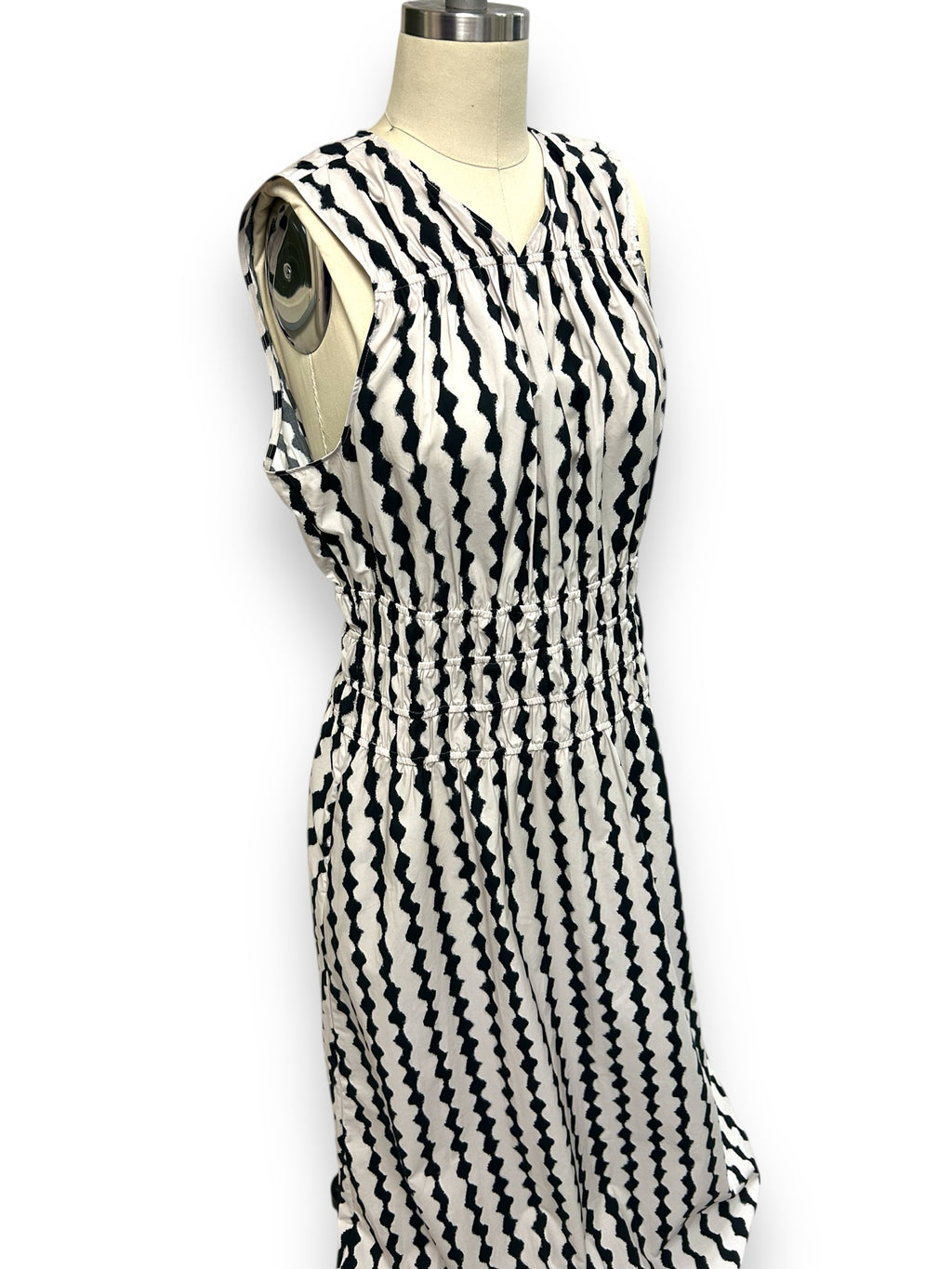 NWT RAILS ILON MIDI IVORY SHIBORI BLACK CREAM SIZE LARGE