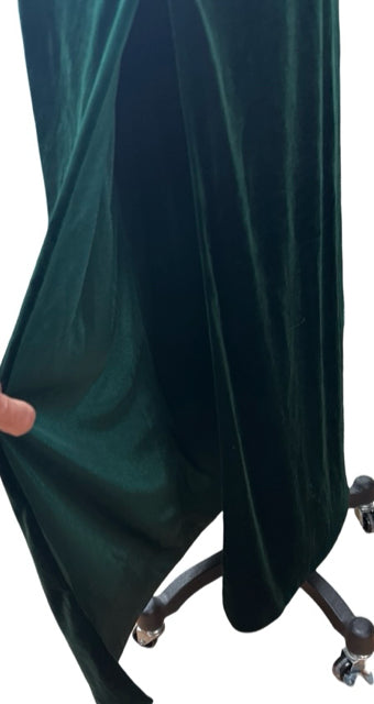 REVELRY SKYE EMERALD GREEN VELVET HIGH SLIT MAXI DRESS SIZE 6