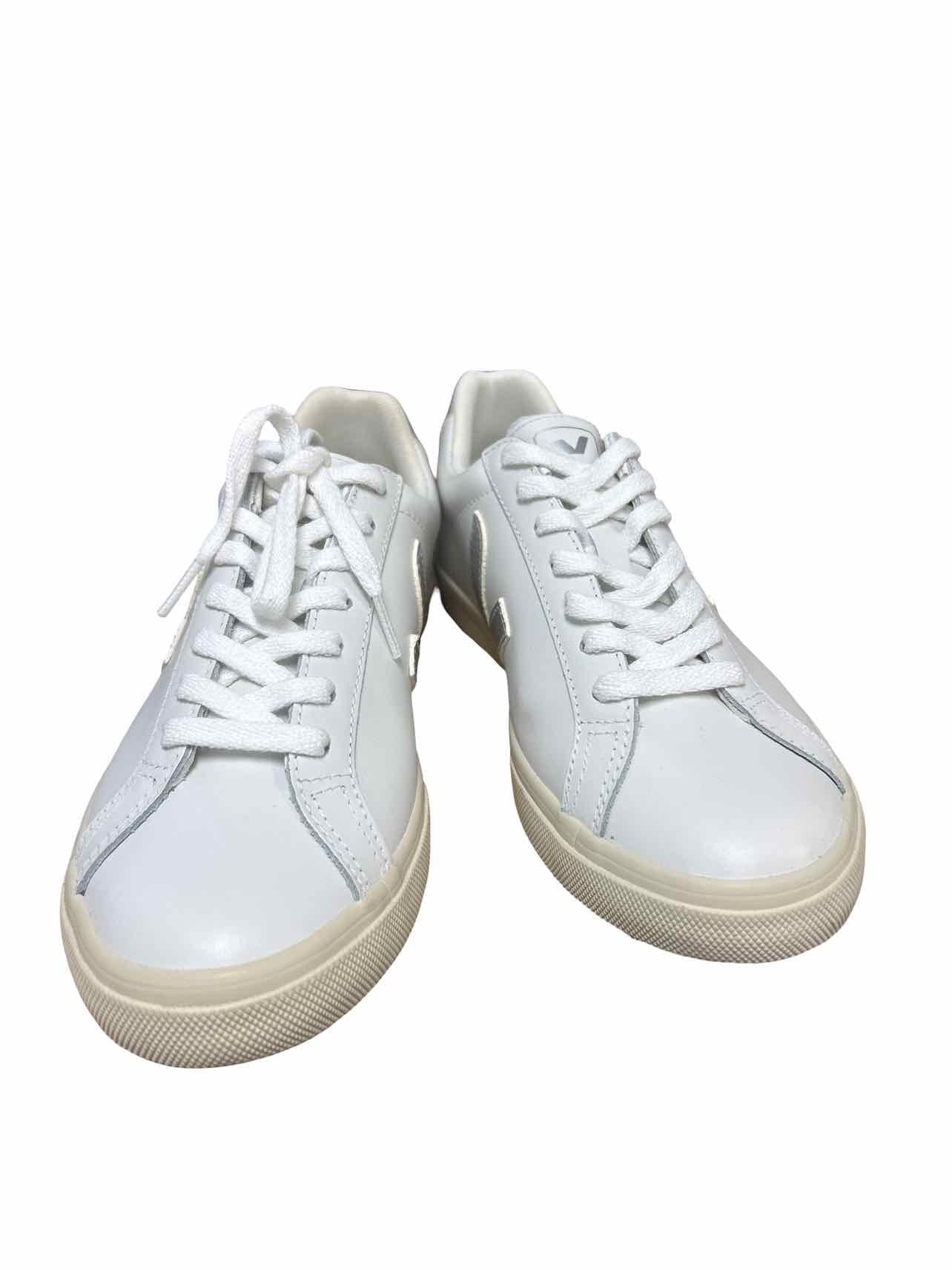 VEJA ESPLAR EXTRA WHITE SILVER LEATHER SNEAKER TRAINER SIZE: 8