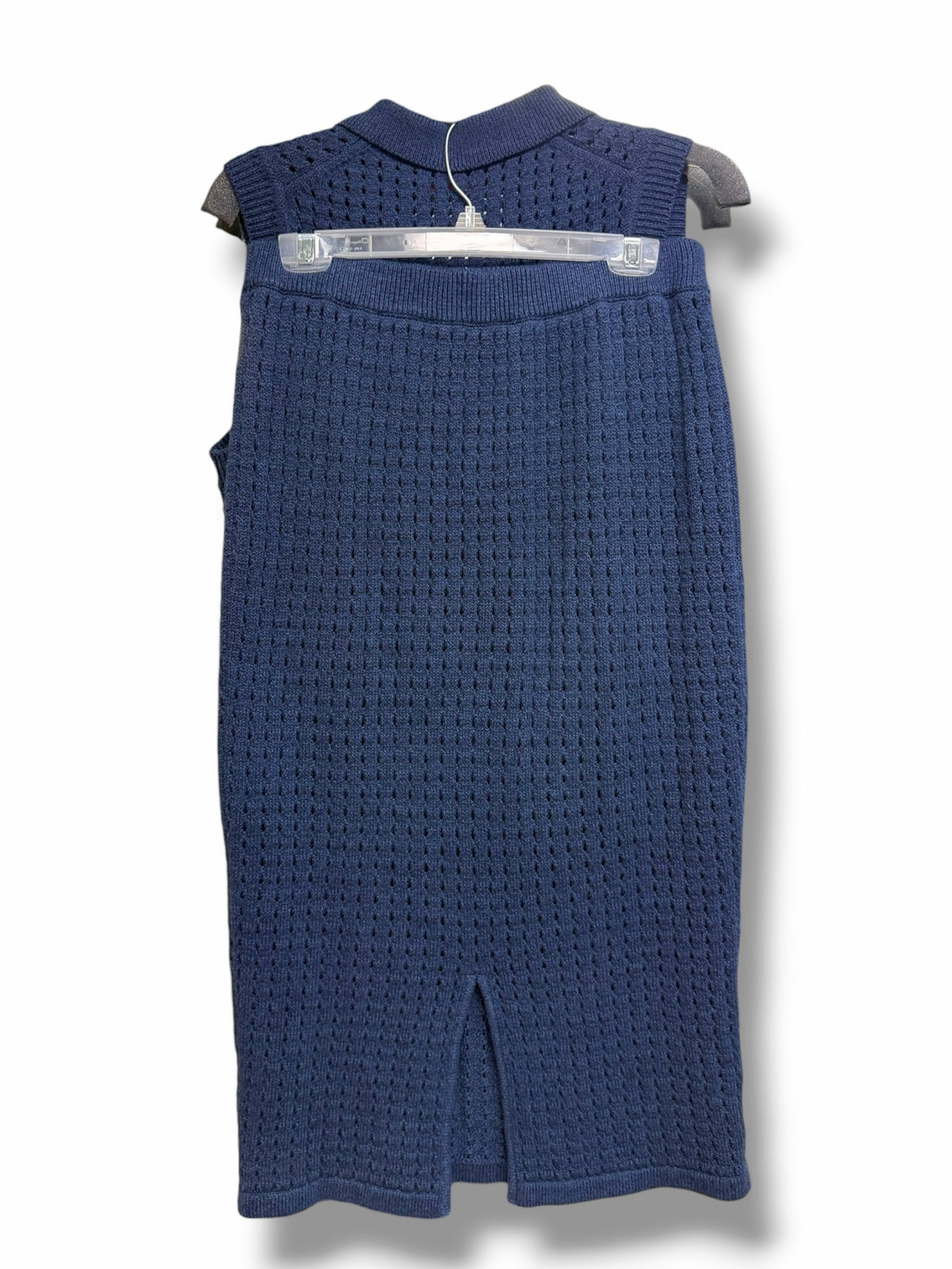 KILTE COLLECTION NAVY THE MARY SET KNIT TANK AND SKIRT SIZE LARGE