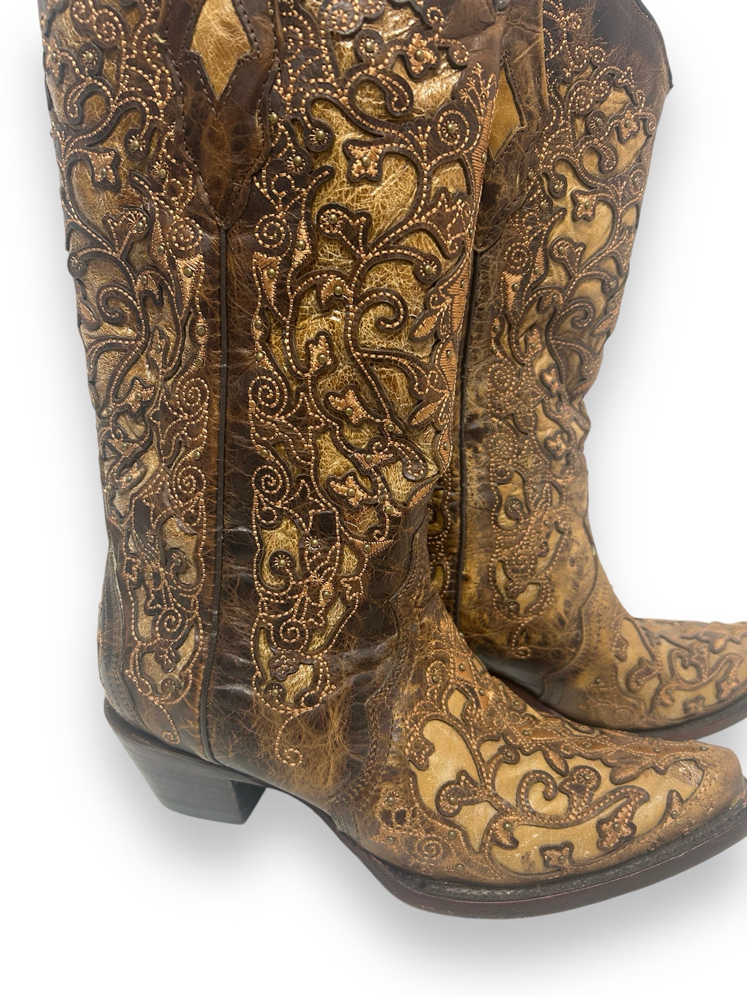 CORRAL TAN INLAY EMBROIDERY AND STUDS BRONW COWBOY BOOTS SIZE 7.5