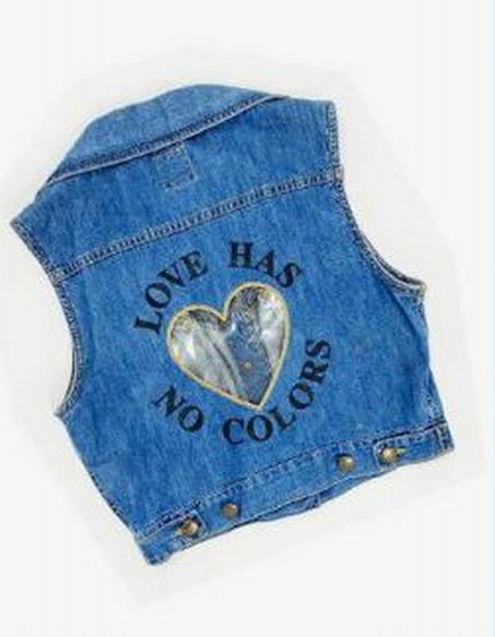 MOSCHINO JEANS 90'S CLEAR HEART LOVE HAS NO COLOR DENIM CROPPED VEST SIZE 14